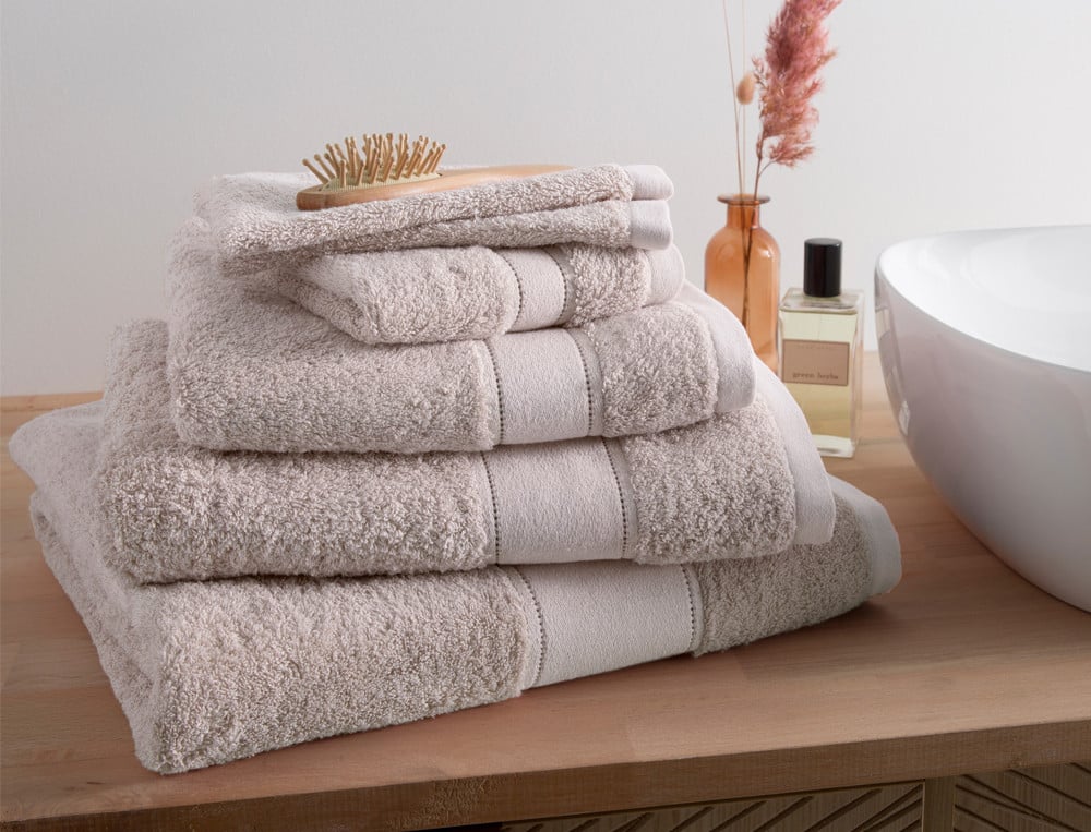 /fr/la-salle-de-bain/linge-de-toilette/linge-de-toilette-uni/linge-de-bain-matinale/