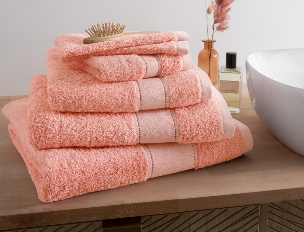 Linge de bain 65% coton et 35% modal 640g/m2 Matinale