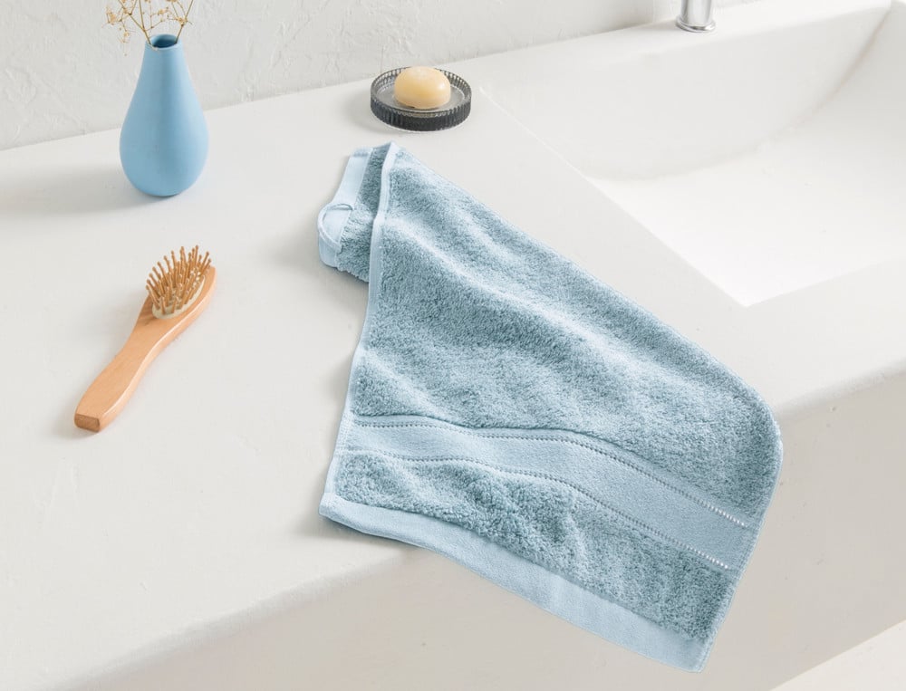 /fr/la-salle-de-bain/linge-de-toilette/linge-de-toilette-uni/linge-de-bain-matinale/