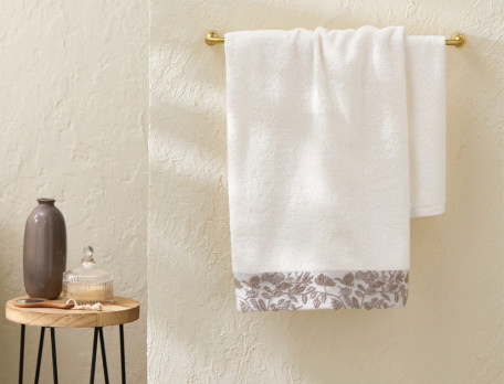Serviette de bain Pétales de rosée