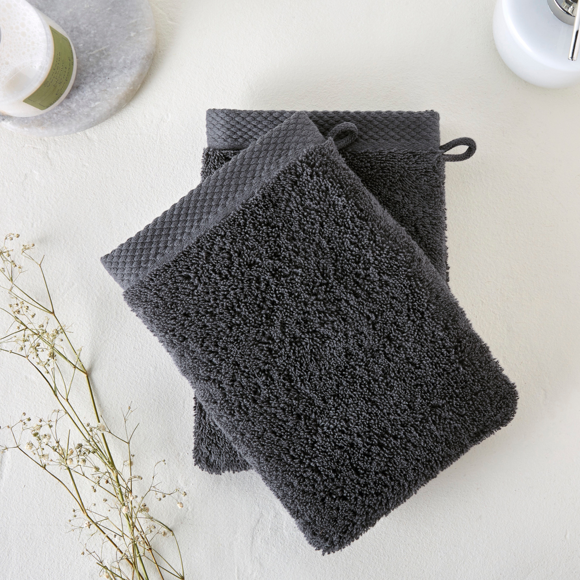 /fr/idees-cadeaux/broderie-personnalisee/linge-de-toilette/linge-de-bain-piste-noire/