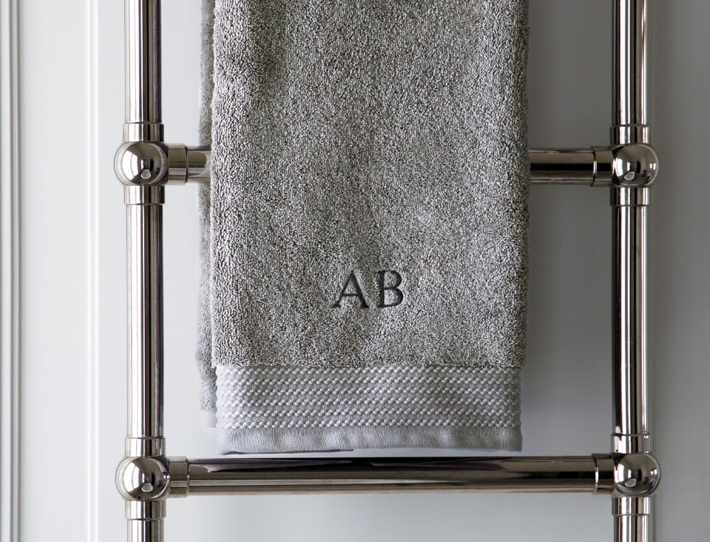 /fr/la-salle-de-bain/linge-de-toilette/linge-de-toilette-uni/linge-de-bain-riviera/