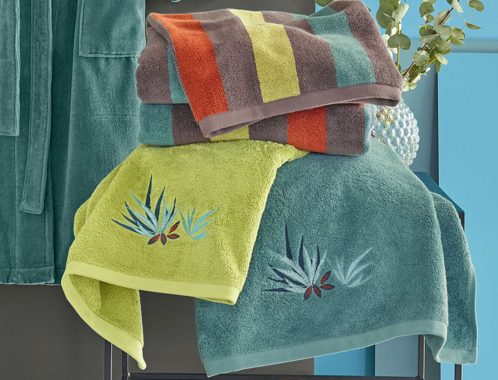 Drap de bain coton uni vert ou bleuTonka