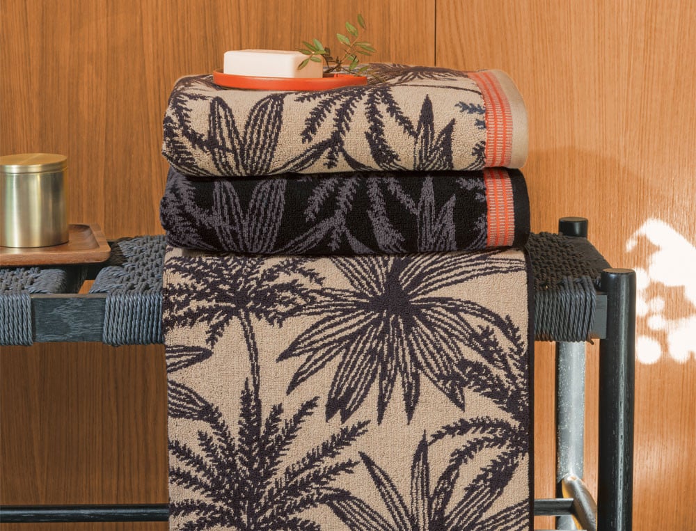 /fr/la-salle-de-bain/serviette-de-bain/serviette-de-bain-trait-pour-trait/
