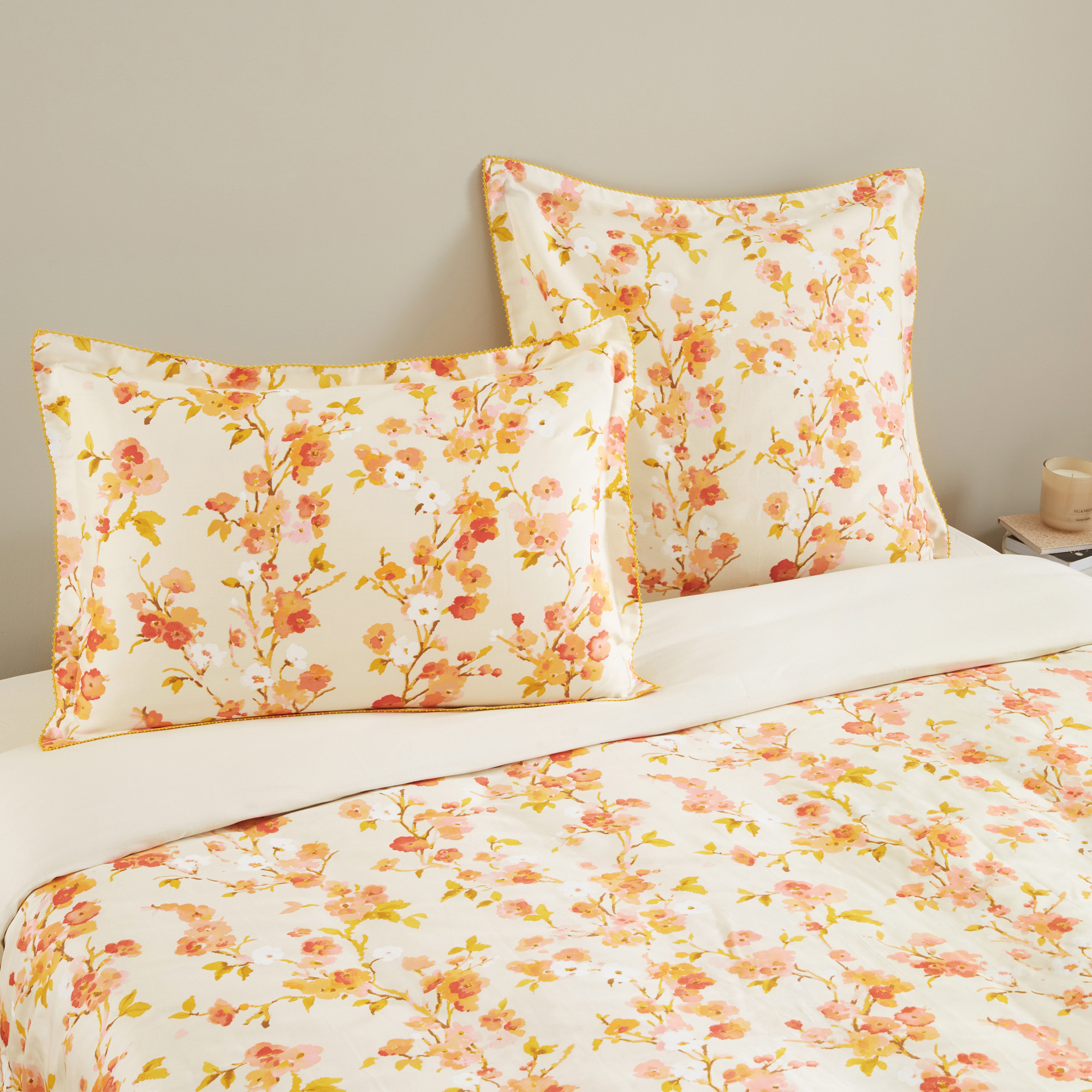 /fr/la-chambre/linge-de-lit/linge-de-lit-fantaisie/linge-de-lit-adella/