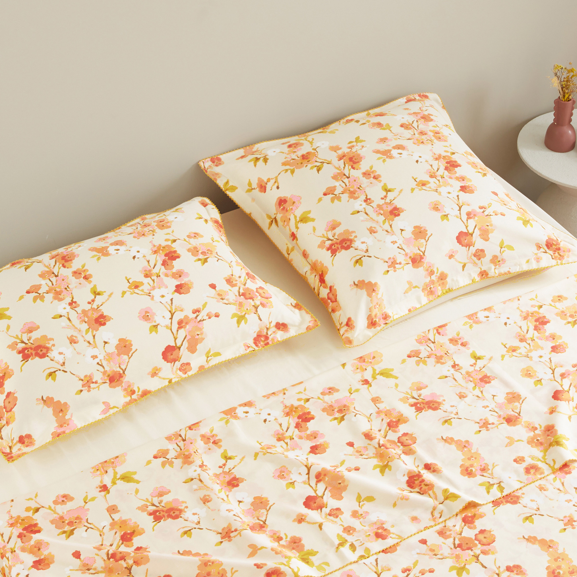 /fr/la-chambre/linge-de-lit/linge-de-lit-fantaisie/linge-de-lit-adella/