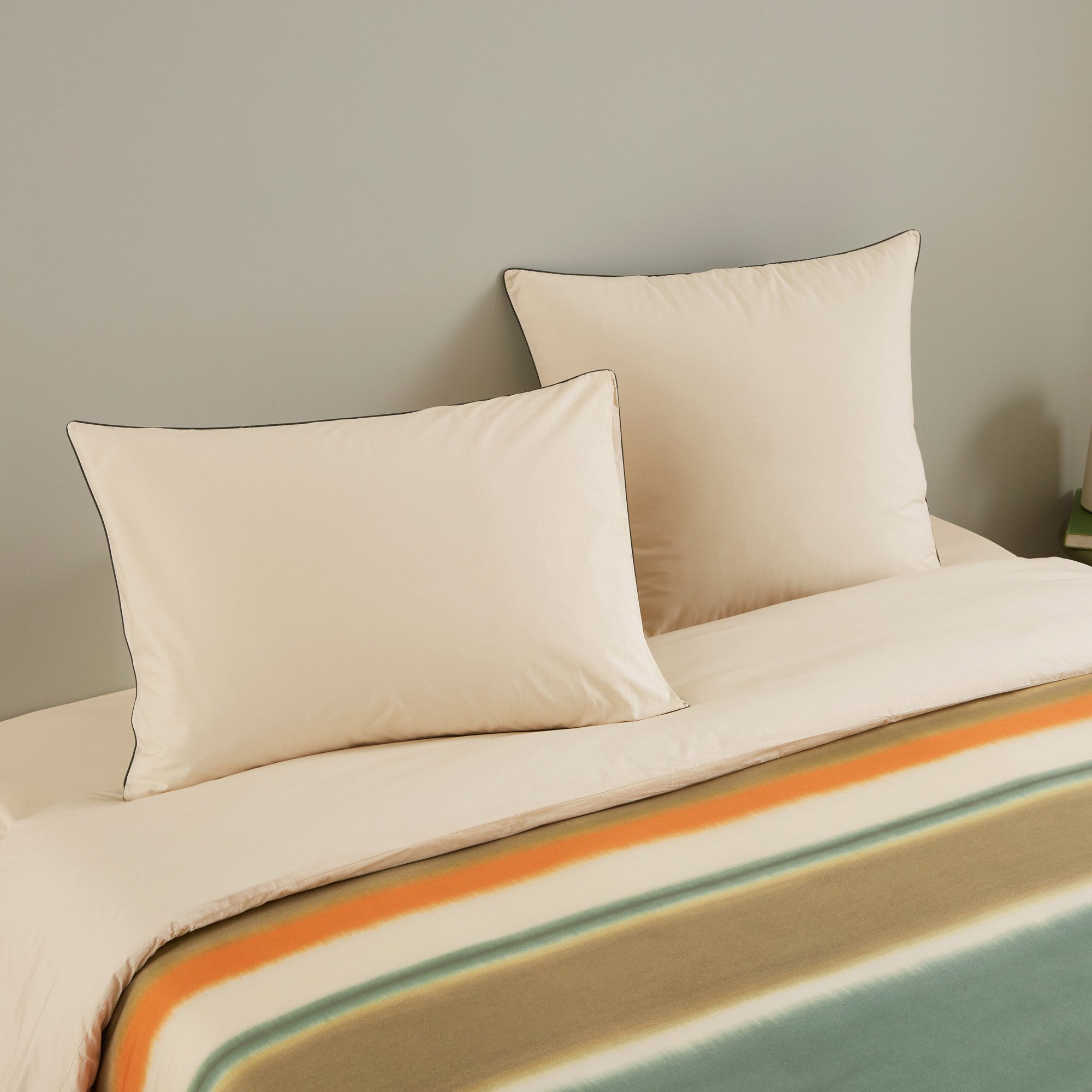 /fr/la-chambre/linge-de-lit/linge-de-lit-fantaisie/linge-de-lit-breda/