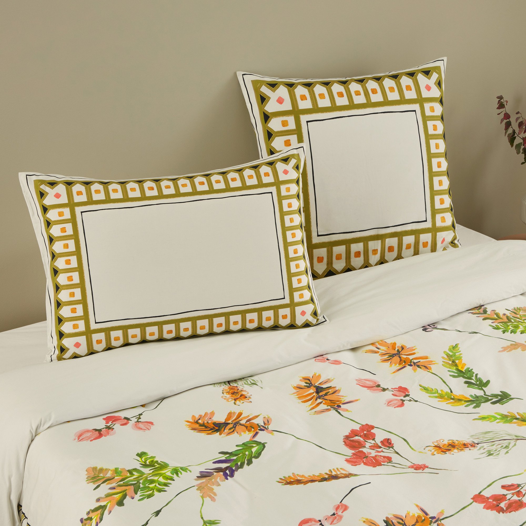 /fr/la-chambre/linge-de-lit/linge-de-lit-fantaisie/linge-de-lit-casa-flora/