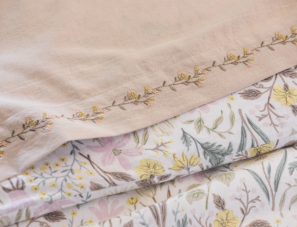 /fr/la-chambre/linge-de-lit/linge-de-lit-fantaisie/linge-de-lit-colline/