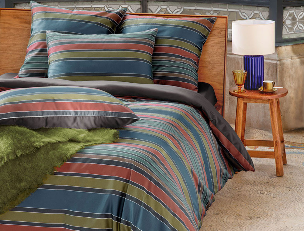 /fr/la-chambre/linge-de-lit/taie-d-oreiller/taie-d-oreiller-elegance-graphique/
