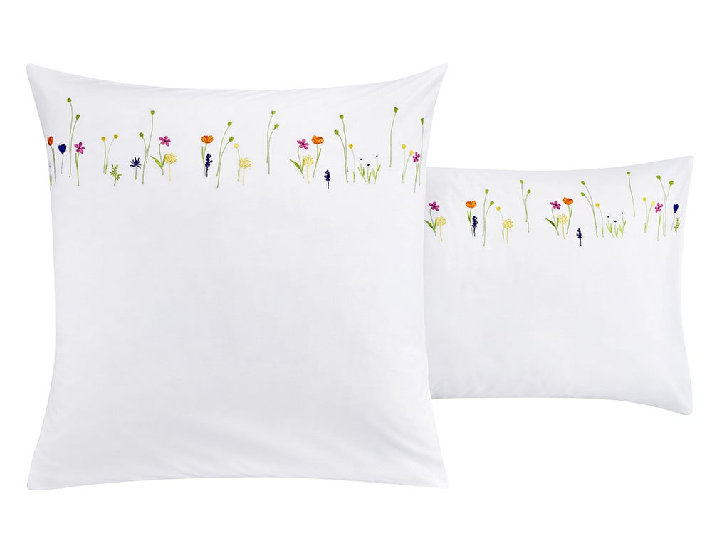 Linge de lit percale brodé de fleurs multicolores En promenade