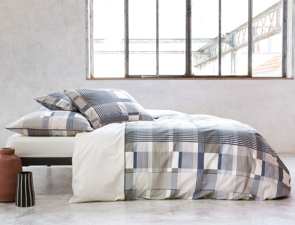 /fr/la-chambre/linge-de-lit/linge-de-lit-fantaisie/linge-de-lit-en-symetrie/
