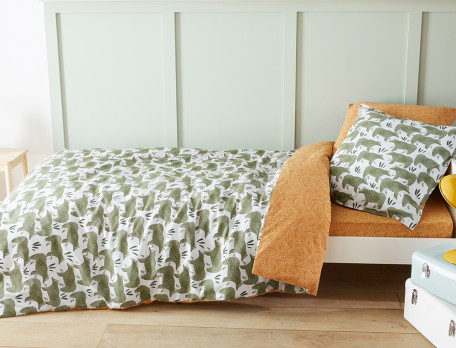 Taie d'oreiller 100% coton 57 fils/cm2 imprimé ours associé à un imprimé petits motifs géométriques Forêt des ours