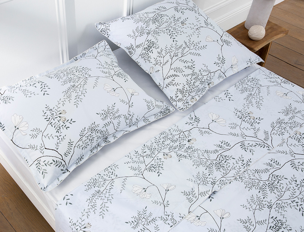/fr/la-chambre/linge-de-lit/linge-de-lit-fantaisie/linge-de-lit-fil-a-fleurs/