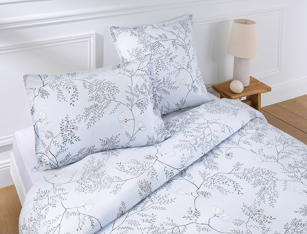 /fr/la-chambre/linge-de-lit/linge-de-lit-fantaisie/linge-de-lit-fil-a-fleurs/