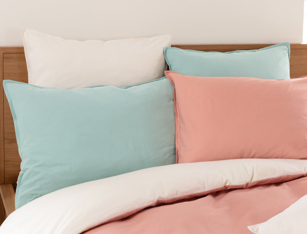 /fr/la-chambre/linge-de-lit/linge-de-lit-uni/linge-de-lit-flanelle-bicolore/
