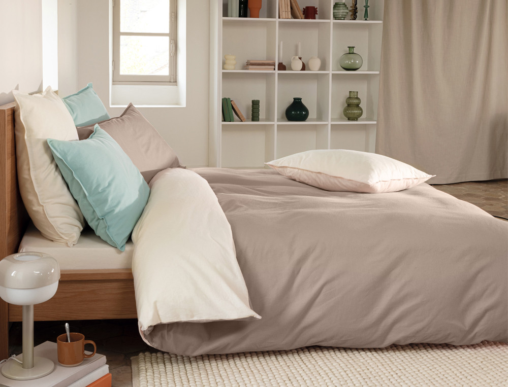 /fr/la-chambre/linge-de-lit/linge-de-lit-uni/linge-de-lit-flanelle-bicolore/