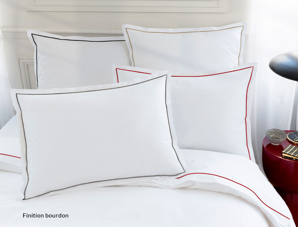 Linge de lit percale prestige finition bourdon et finition passepoil Grand Hôtel