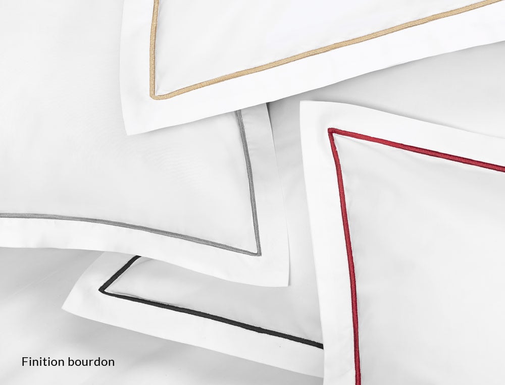 /fr/la-chambre/linge-de-lit/linge-de-lit-grand-hotel/