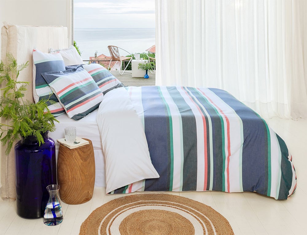 /fr/la-chambre/linge-de-lit/taie-d-oreiller/taie-d-oreiller-horizon-marin/