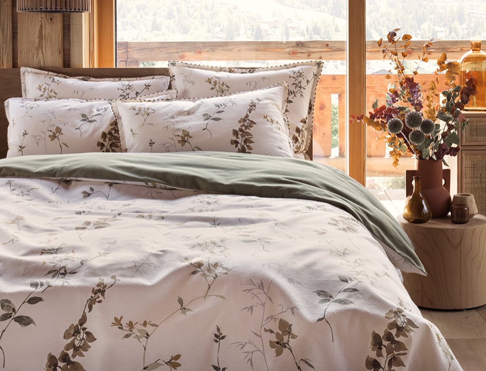 /fr/la-chambre/linge-de-lit/taie-d-oreiller/taie-d-oreiller-jardin-d-hiver/