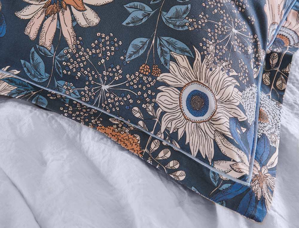 Linge de lit satin imprimé fleuri Jardin féérique