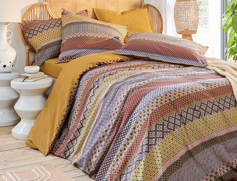 /fr/la-chambre/linge-de-lit/taie-d-oreiller/taie-d-oreiller-lourmarin/