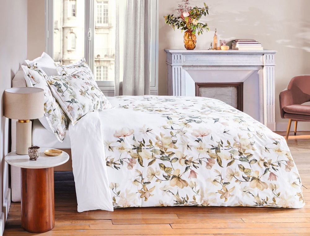 /fr/la-chambre/linge-de-lit/drap-housse/drap-housse-petales-de-rosee/
