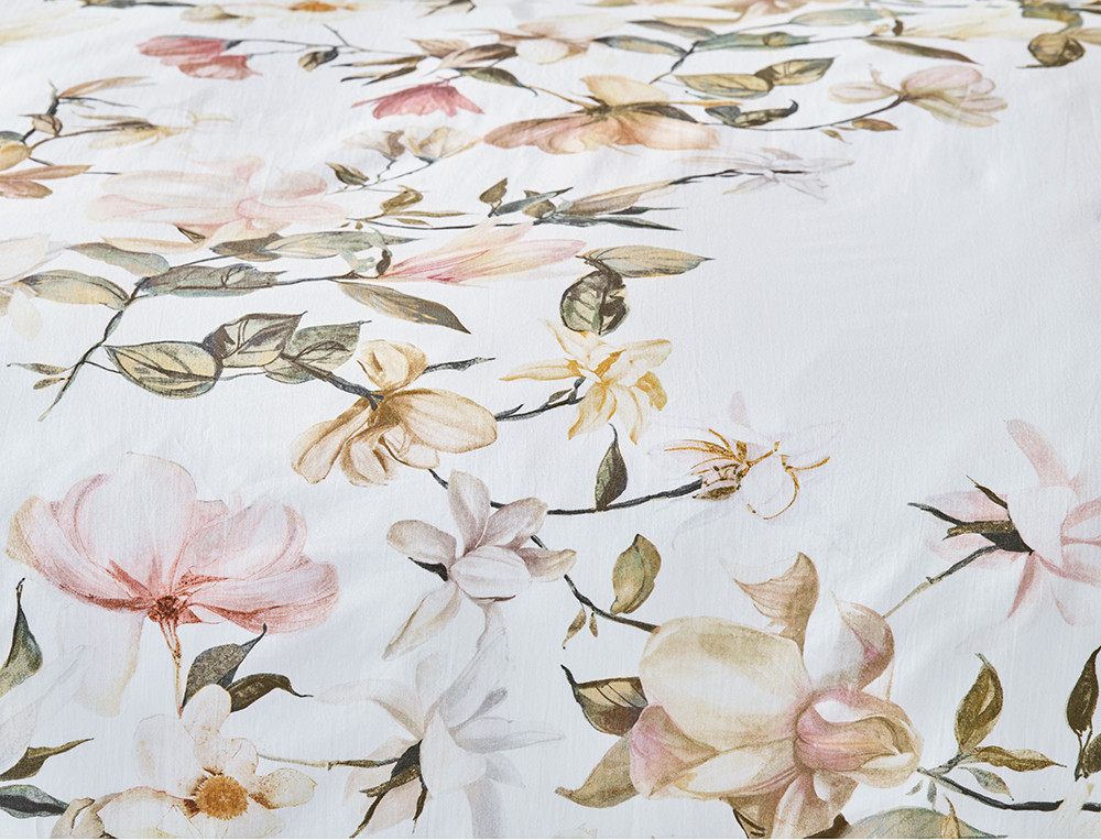 /fr/la-chambre/linge-de-lit/linge-de-lit-fantaisie/linge-de-lit-petales-de-rosee/
