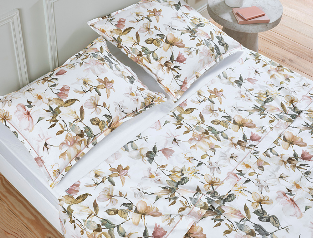 /fr/la-chambre/linge-de-lit/linge-de-lit-fantaisie/linge-de-lit-petales-de-rosee/