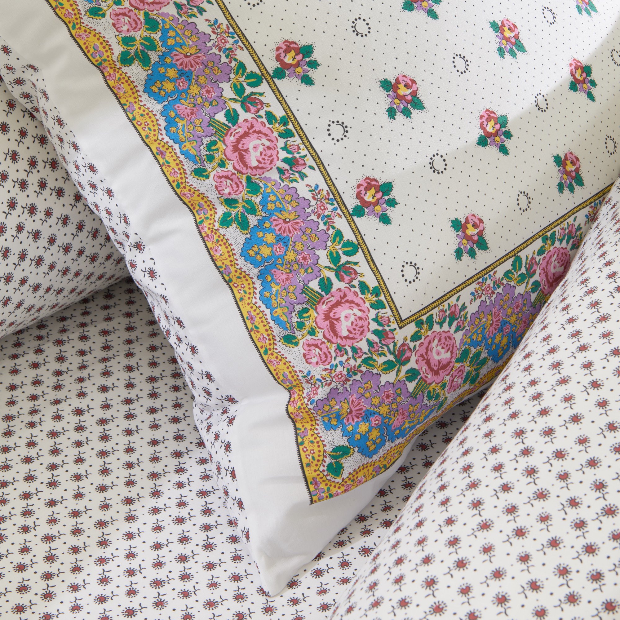 /fr/la-chambre/linge-de-lit/linge-de-lit-fantaisie/linge-de-lit-pompadour-blanc/