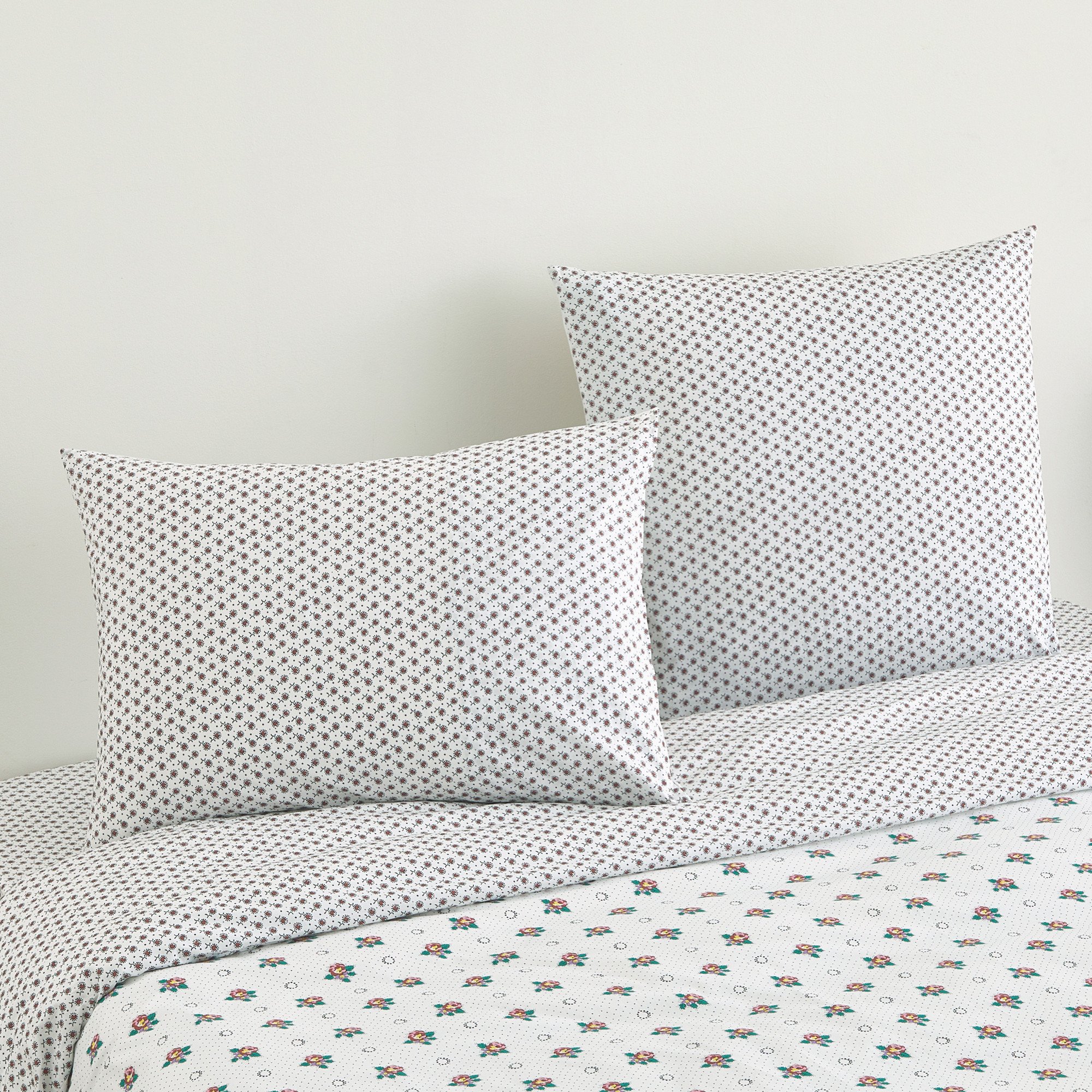 /fr/la-chambre/linge-de-lit/linge-de-lit-fantaisie/linge-de-lit-pompadour-blanc/