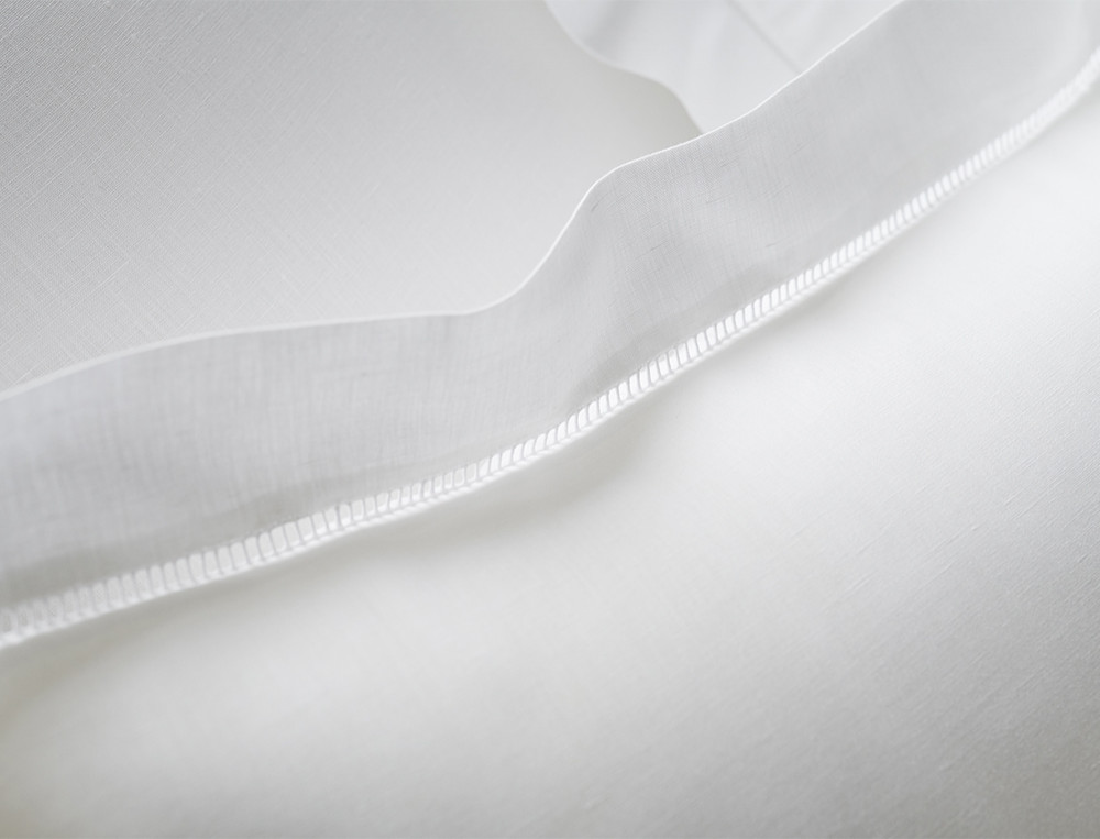 /fr/la-chambre/linge-de-lit/linge-de-lit-uni/linge-de-lit-pur-fil-de-lin/