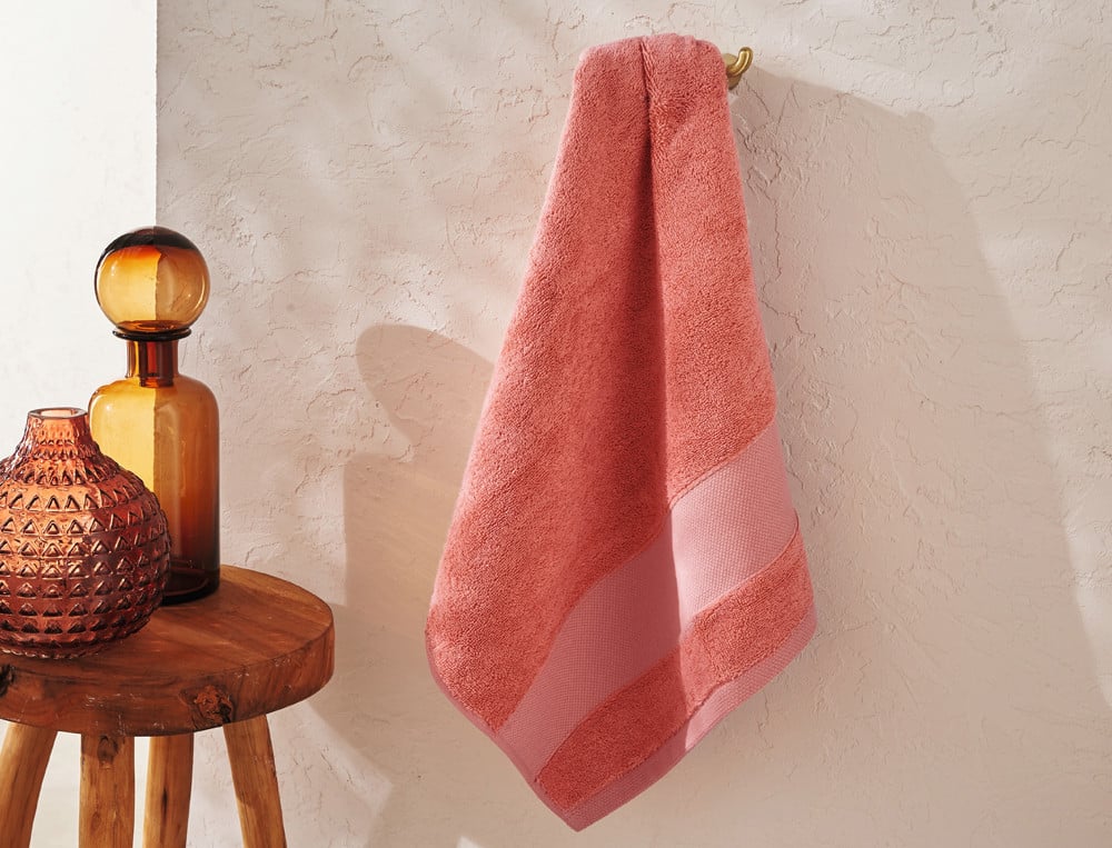/fr/la-salle-de-bain/linge-de-toilette/linge-de-toilette-uni/linge-de-toilette-parenthese/