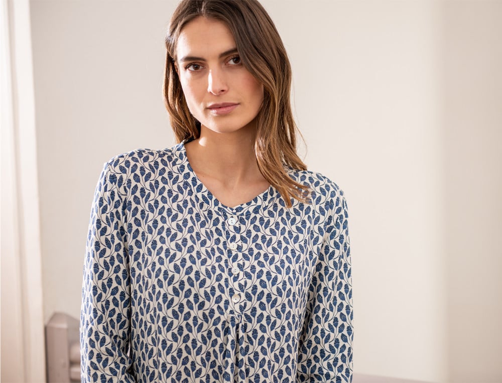 /fr/les-vetements-d-interieur/femme/chemise-de-nuit/liquette-poesie-marine/
