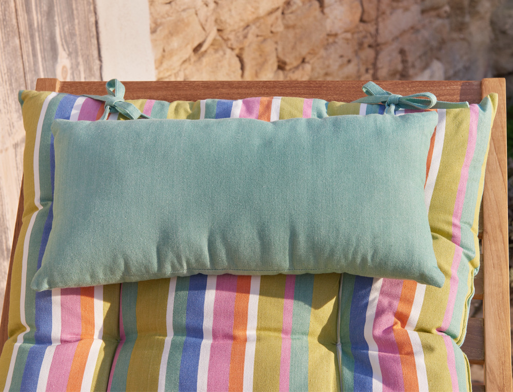 /fr/la-deco/plein-air/matelas-de-plage-et-rabanes/matelas-bain-de-soleil-farniente/