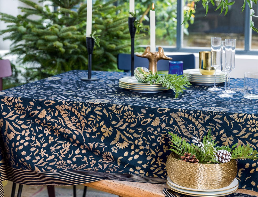 /fr/la-table/nappes/nappes-de-noel/nappe-bleu-de-minuit/