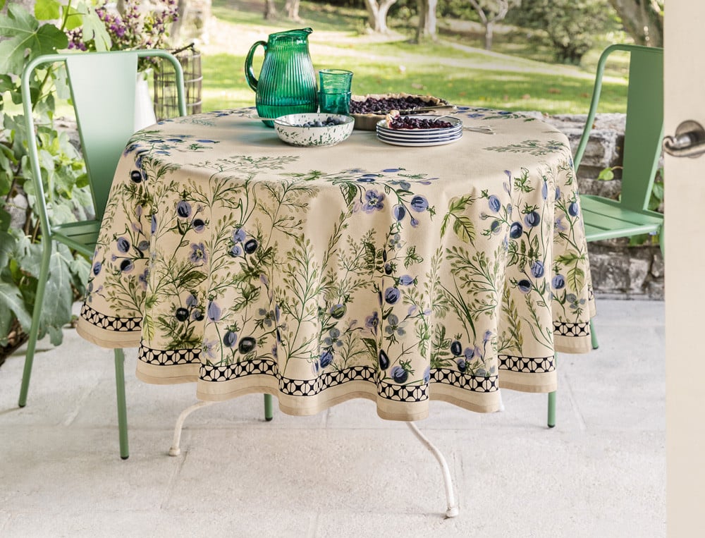 /fr/la-table/nappes/nappes-fantaisies/nappe-brimbelles/