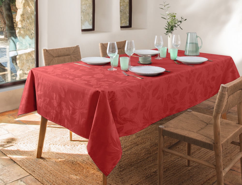 /fr/la-table/nappes/nappes/nappe-enduite-prieure/