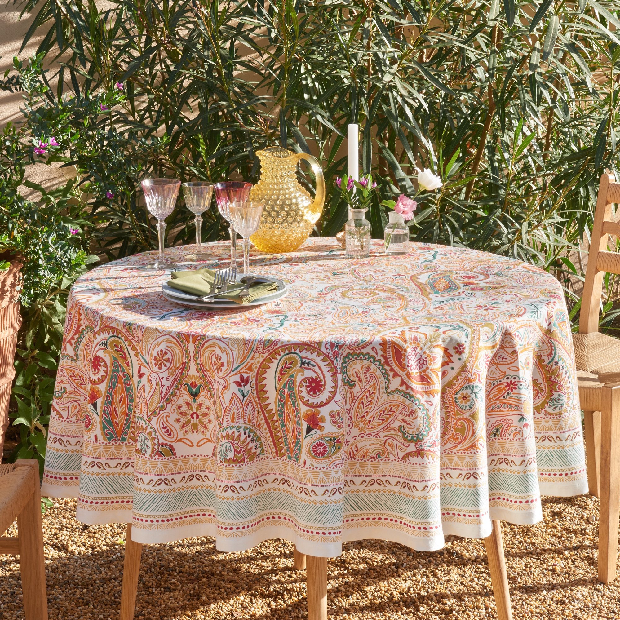 /fr/la-table/nappes/nappes-fantaisies/nappe-evasion/