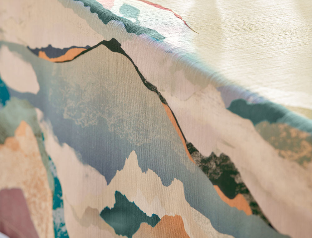 /fr/la-table/nappes/nappes-fantaisies/nappe-levee-de-brume/