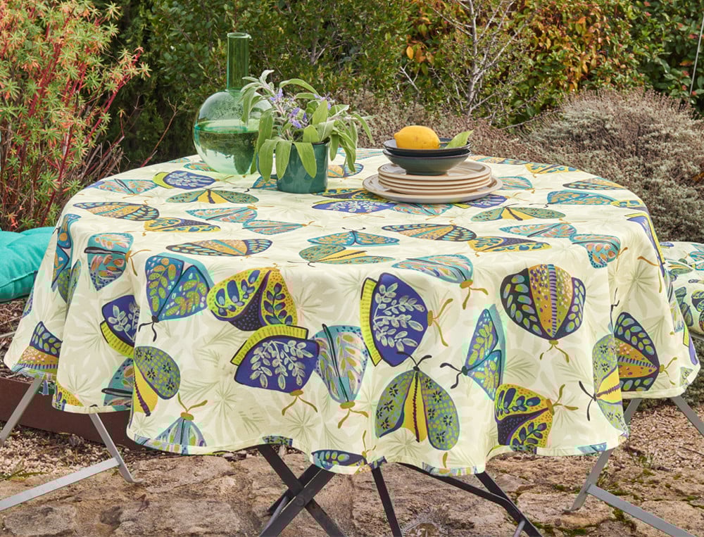/fr/la-table/nappes/nappes-enduites/nappe-papillonade/