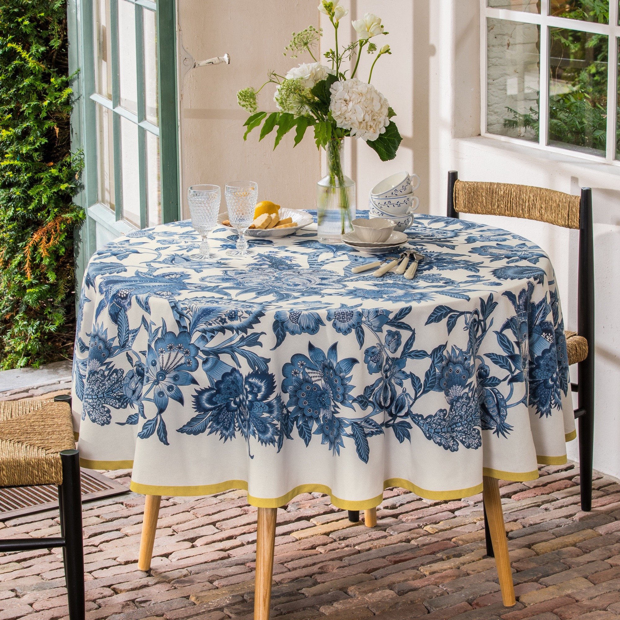 /fr/la-table/nappes/nappes-fantaisies/nappe-saveurs-de-braga/