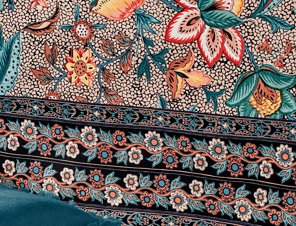 Nappe imprimé placé motif floral Saveurs indiennes