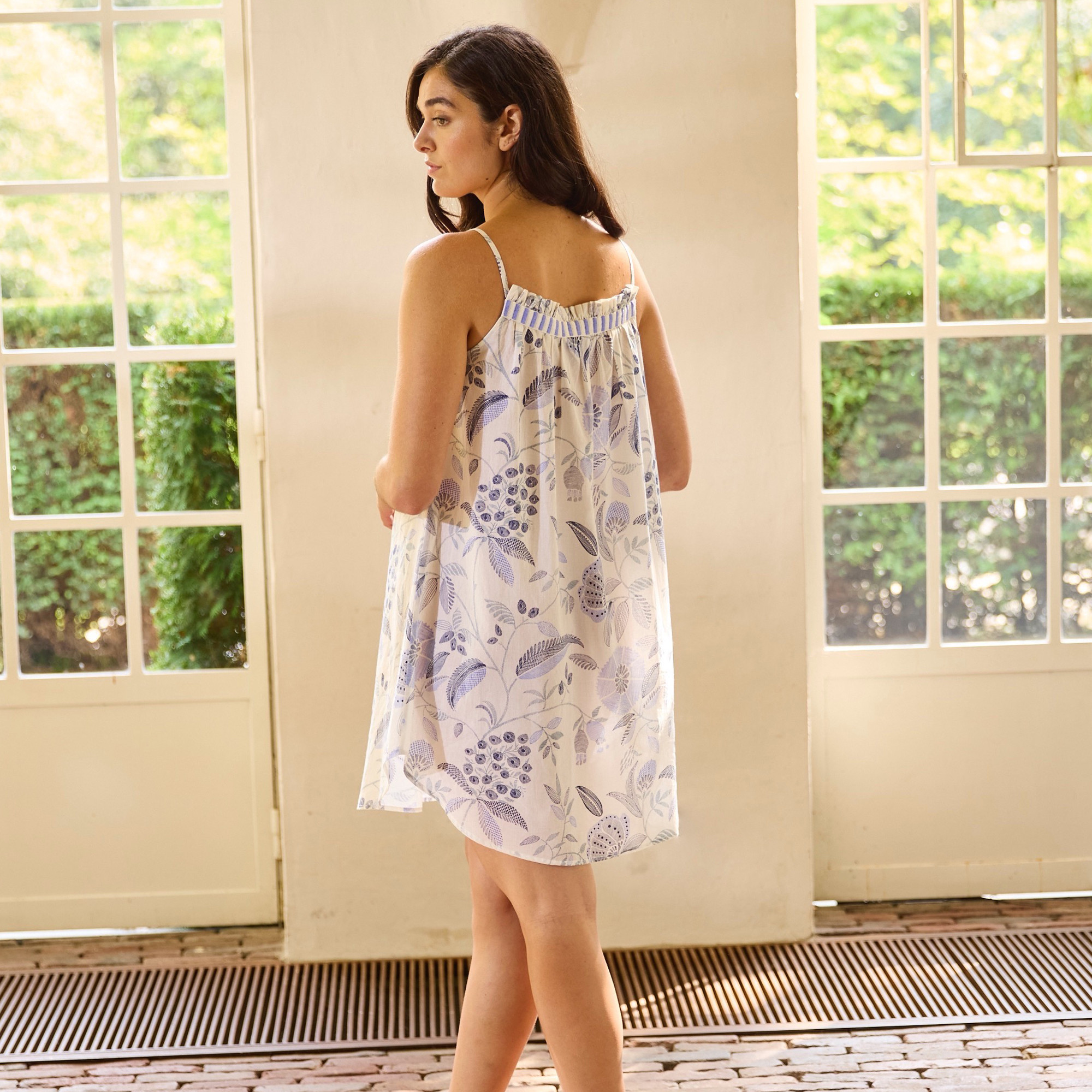 /fr/les-vetements-d-interieur/femme/chemise-de-nuit/nuisette-femme-nuit-a-porto/