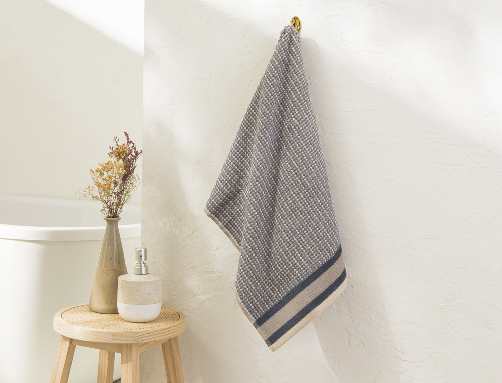 /fr/la-salle-de-bain/linge-de-toilette/linge-de-toilette-fantaisie/pack-linge-de-bain-a-yellowstonne/