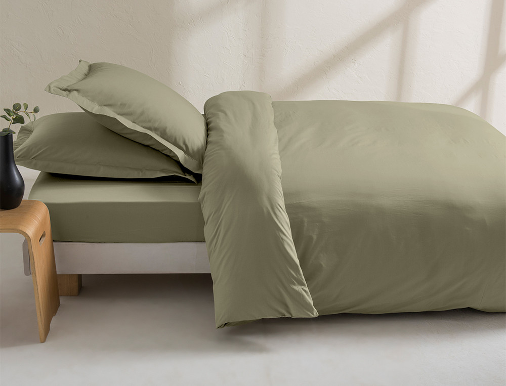 Drap de lit satin de coton Cubes II vert cèdre Linge de maison promotion  -50%
