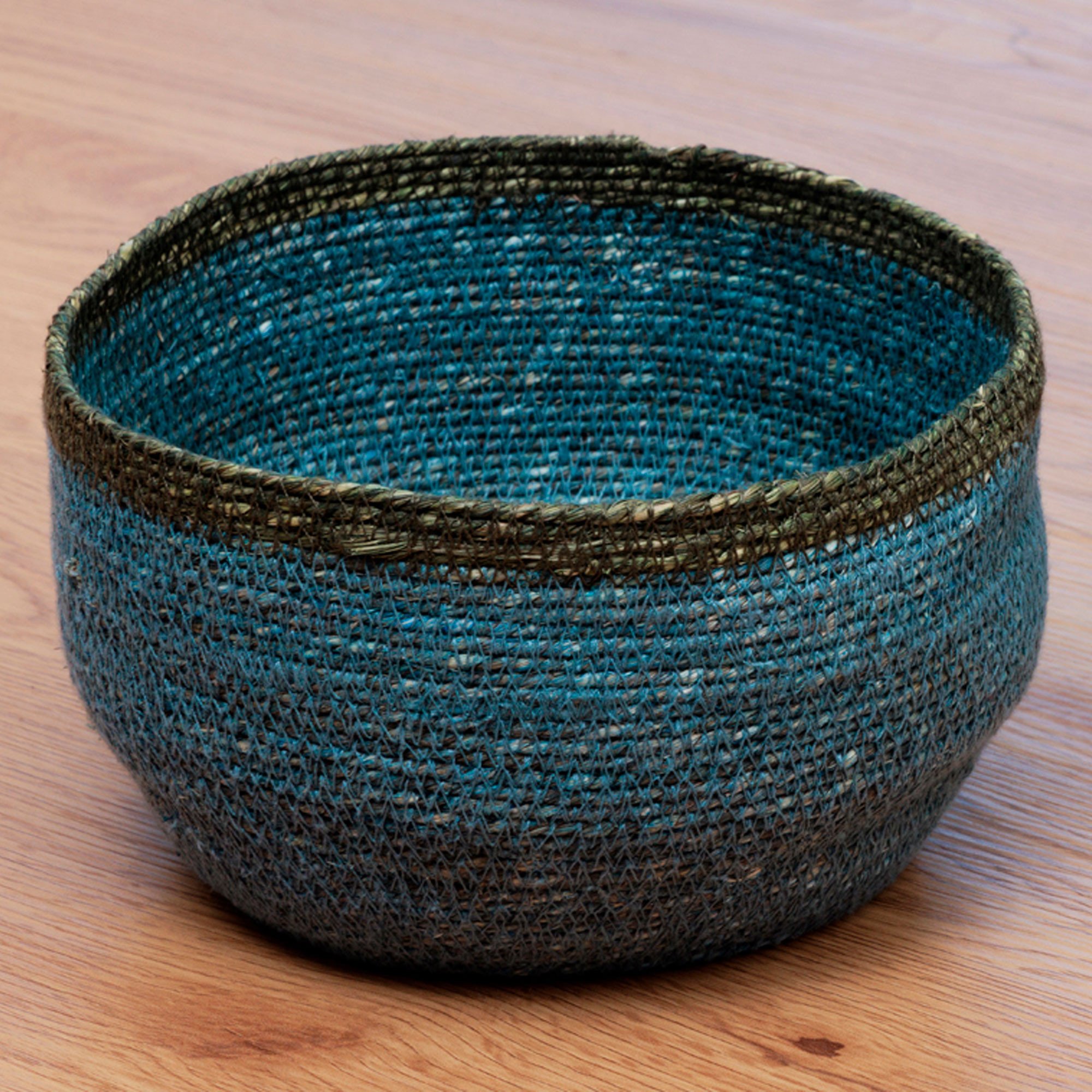 /fr/la-table/deco-de-table/panier-assouan/