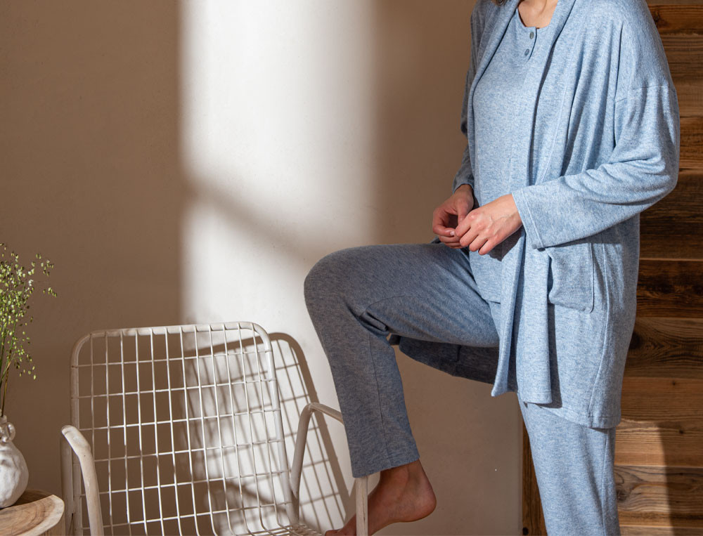 /fr/les-vetements-d-interieur/femme/vetements-d-interieur-femme/pantalon-bleu-sur-un-nuage/