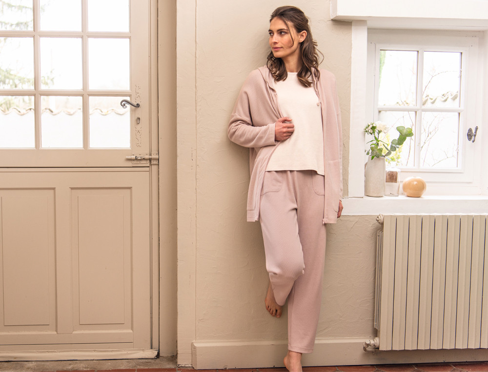 /fr/les-vetements-d-interieur/femme/vetements-d-interieur-femme/pantalon-femme-guimauve/